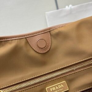 Prada Mariner Re-Nylon shoulder bag – Brandy