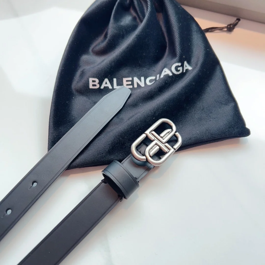 Balenciaga-BB-Round-Belt-Black-4