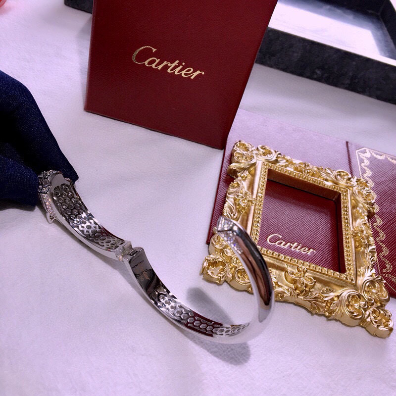 Cartier Panthère de Cartier Bracelet