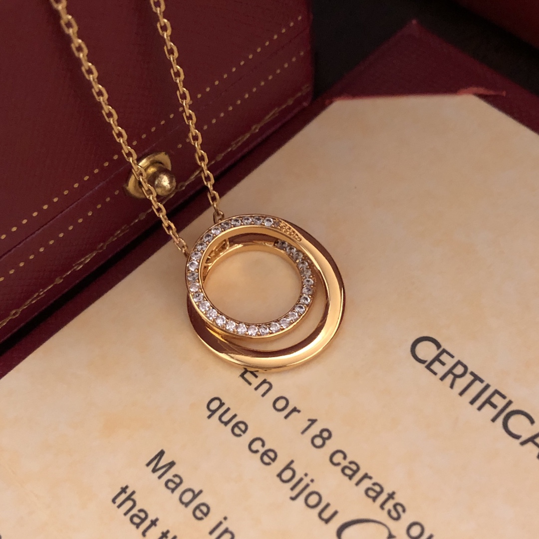 Cartier Trinity Necklace – Diamond-Set Pendant in Yellow Gold