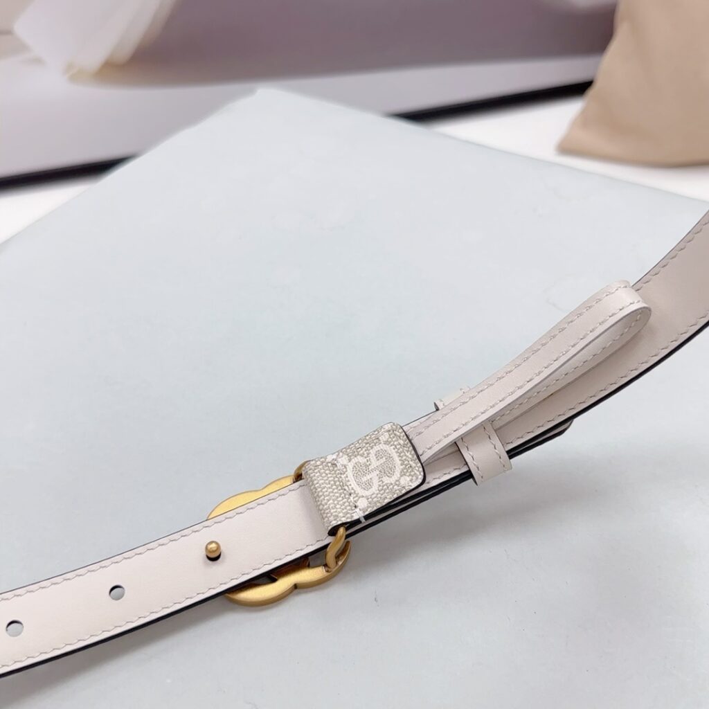 Gucci GG Supreme Thin Belt
