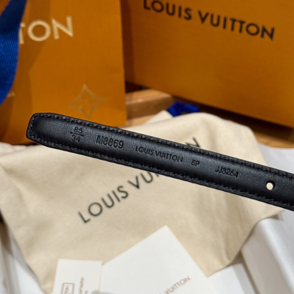Louis Vuitton LV Initiales 20mm Reversible Belt