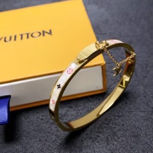 LV Mother-Of-Pearl Pendant Bracelet