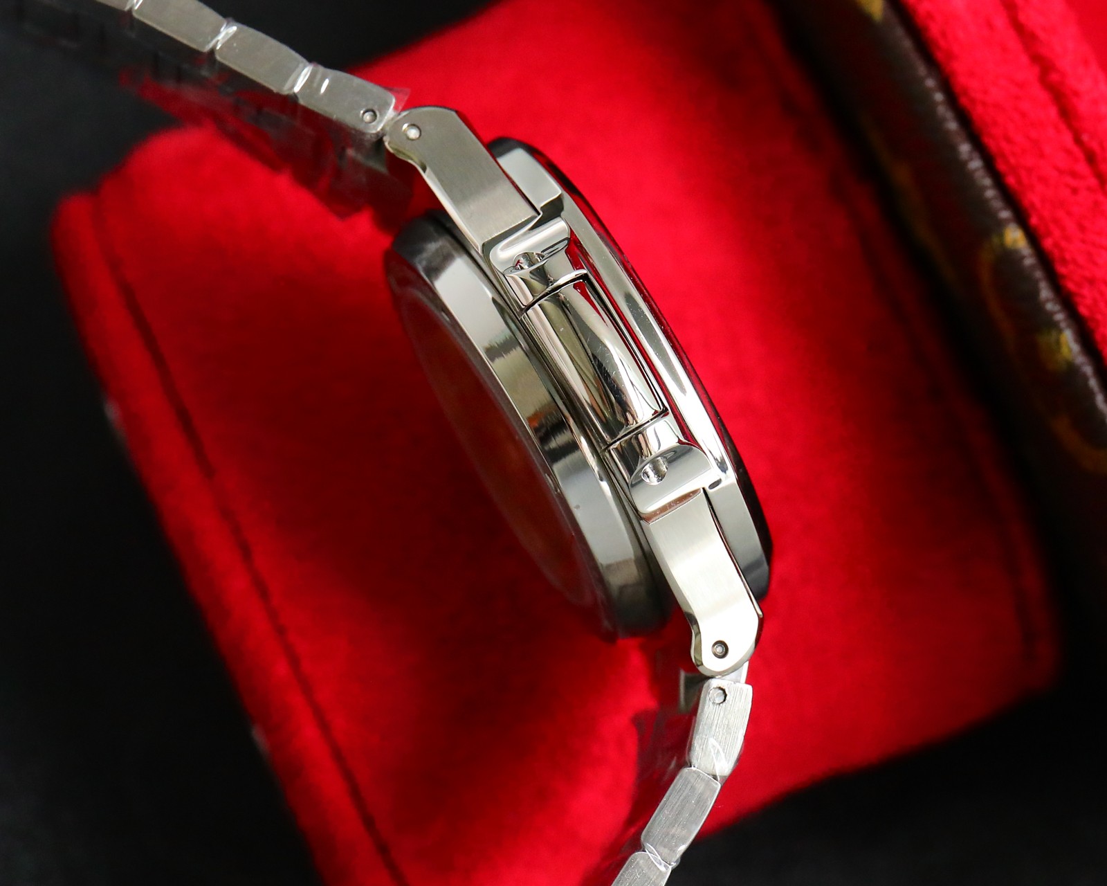 Patek Philippe Nautilus