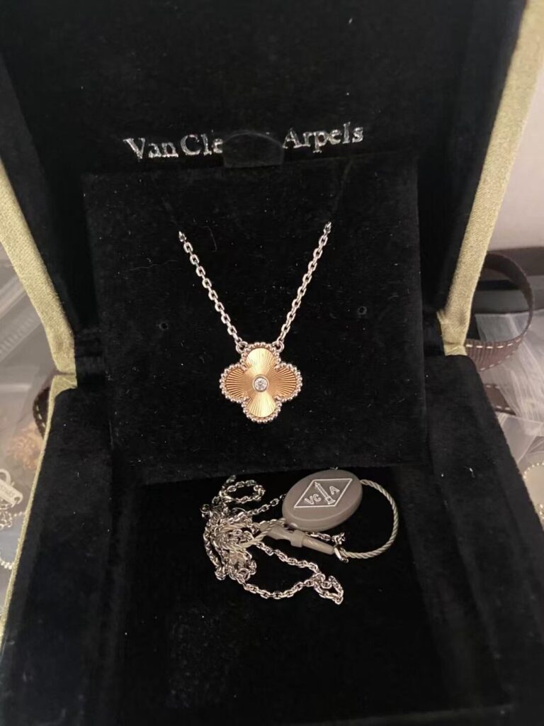 Van Cleef & Arpels Vintage Alhambra Pendant Necklace