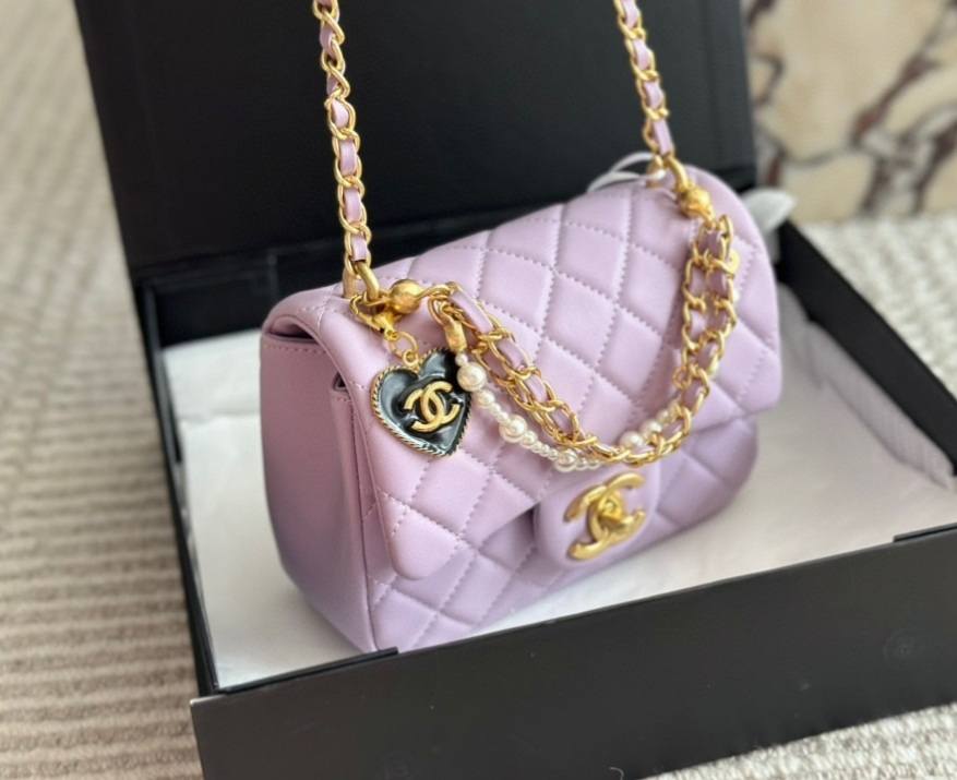 CHANEL 24P Mini Flap Bag