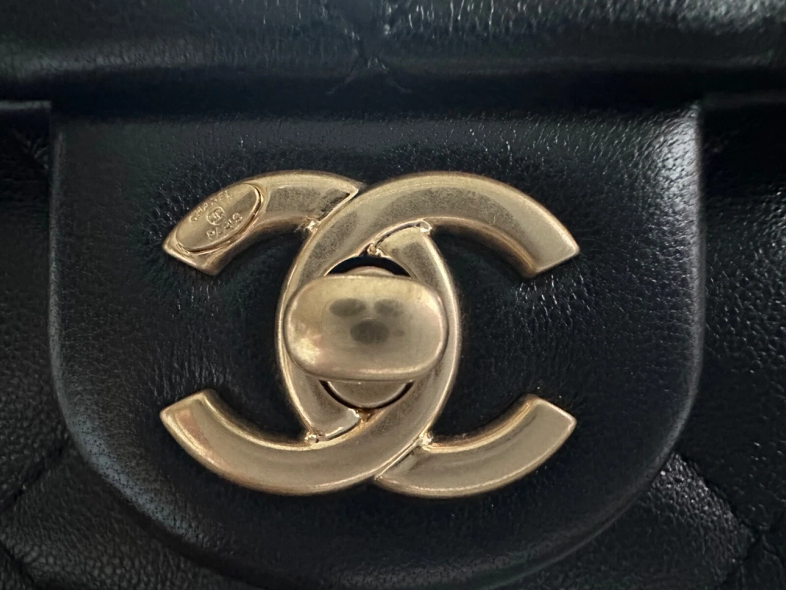 CHANEL 24P Mini Flap Bag