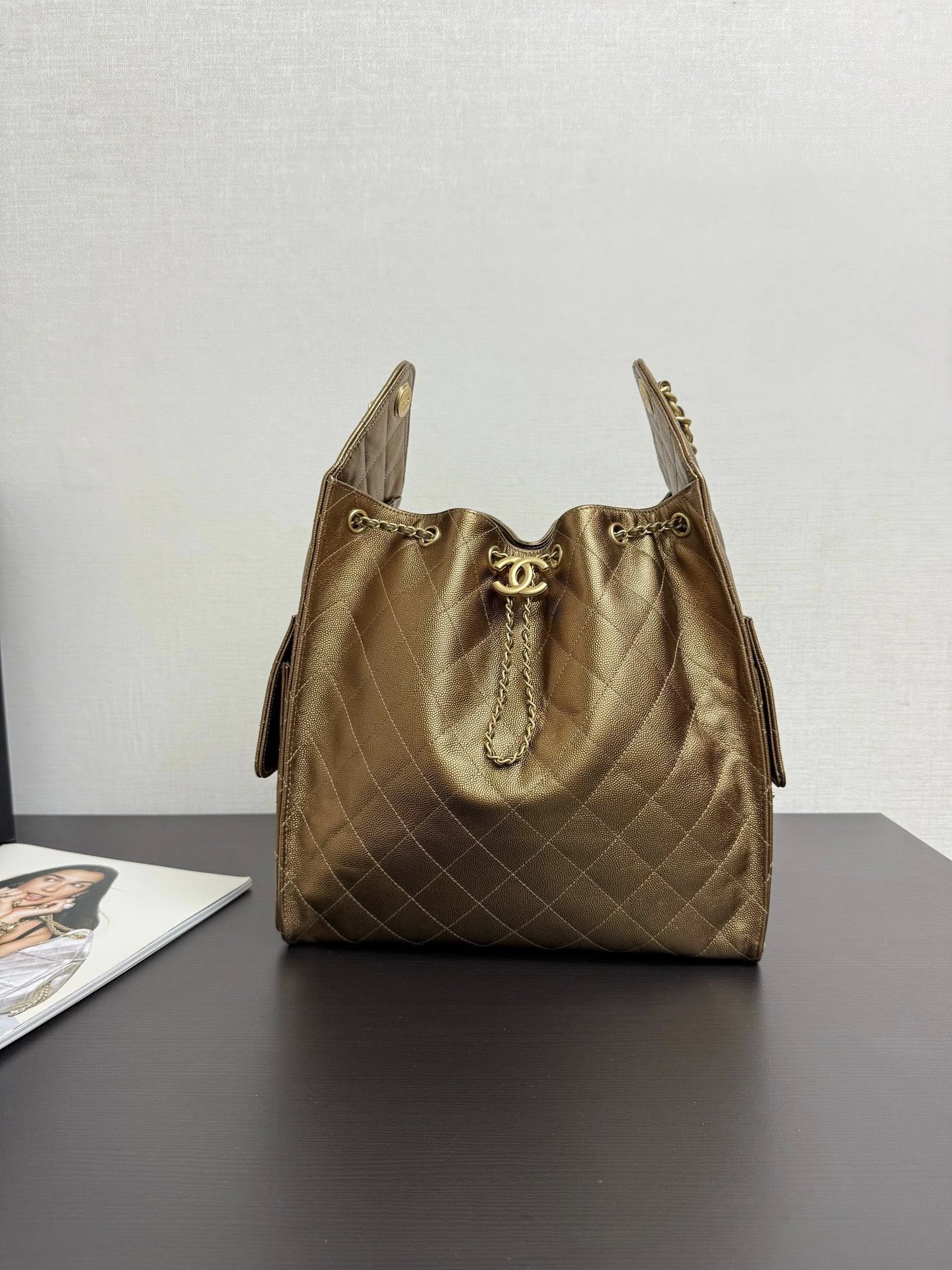 Chanel 25 Hobo Handbag - Bronze Caviar Leather