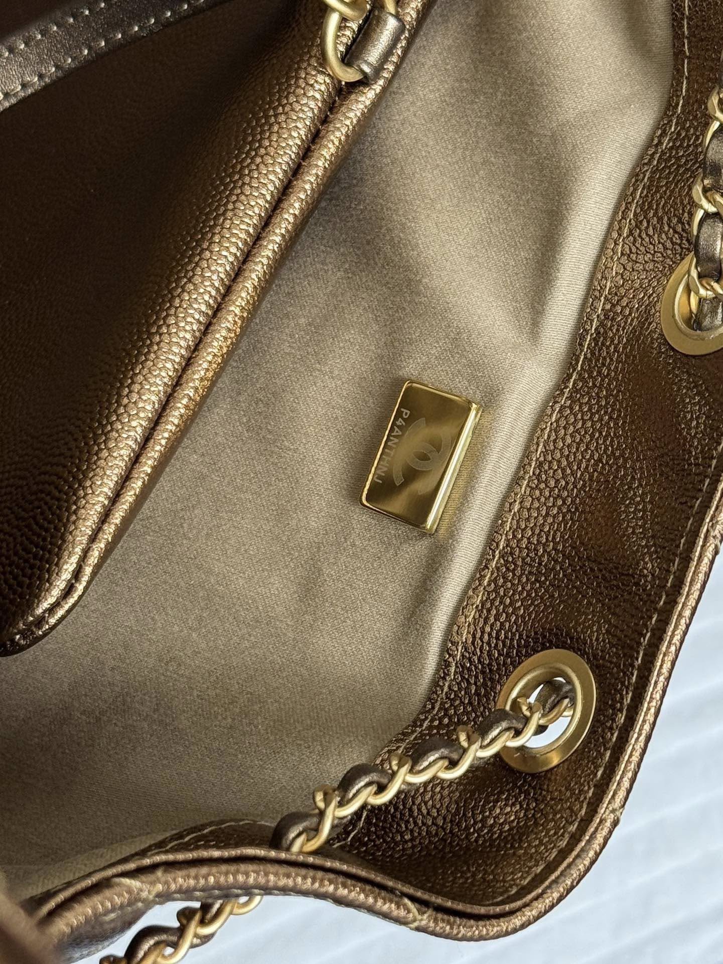 Chanel 25 Hobo Handbag - Bronze Caviar Leather