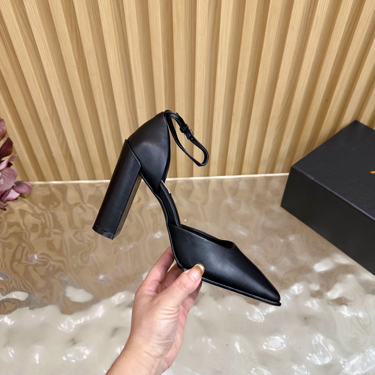 ALAÏA Minimalist Leather Ankle-Strap Block-Heel Pumps