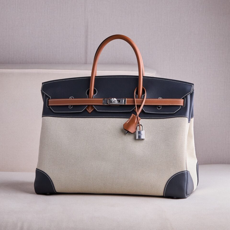 Hermès Birkin 40 – Toile & Swift Leather