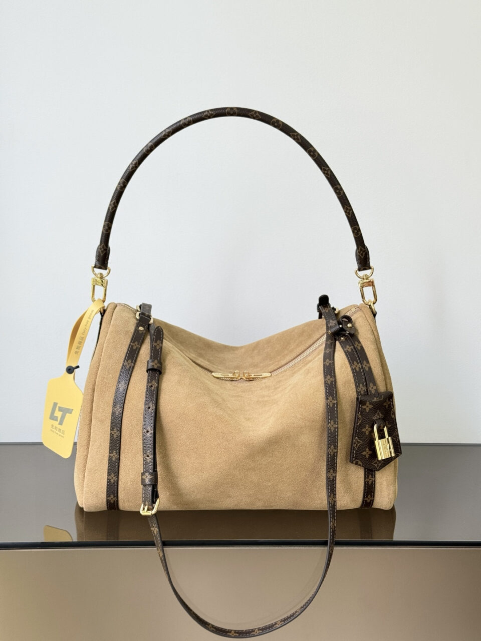 LOUIS VUITTON Express MM – Suede Edition