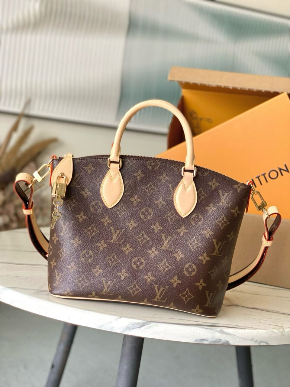 LOUIS VUITTON Neo Lockit PM