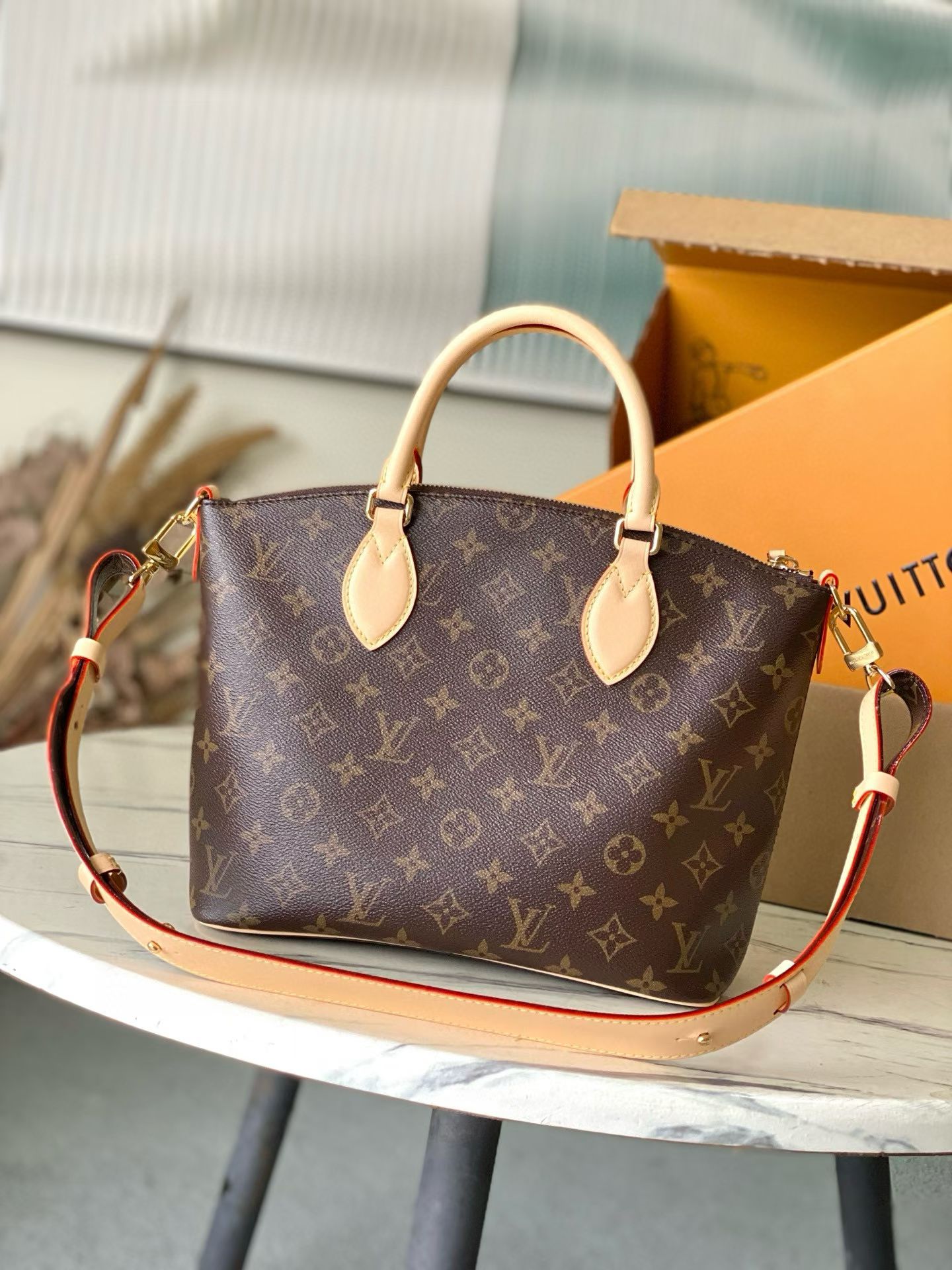 LOUIS VUITTON Neo Lockit PM