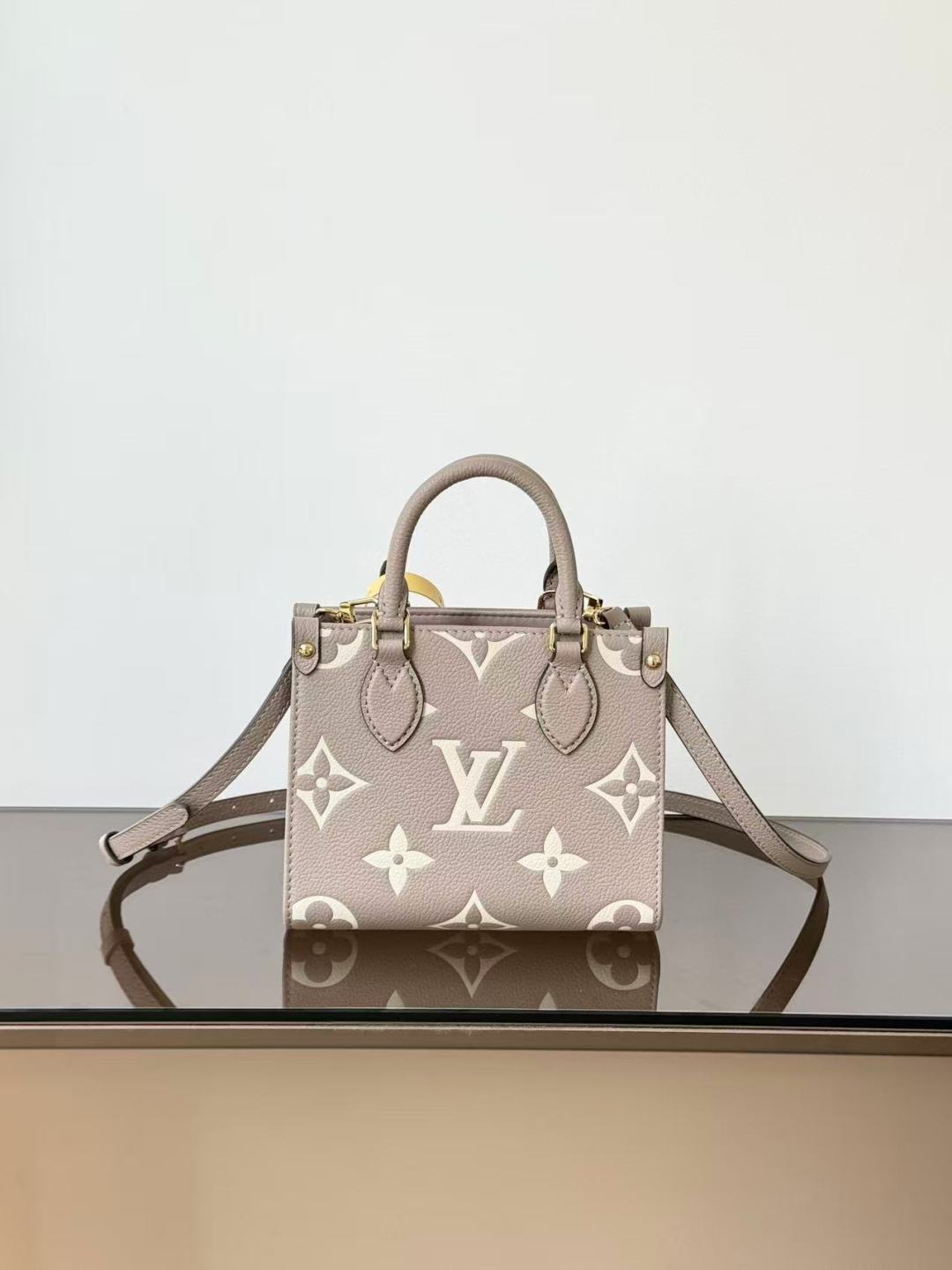 LOUIS VUITTON OnTheGo BB – Monogram Empreinte Bicolor