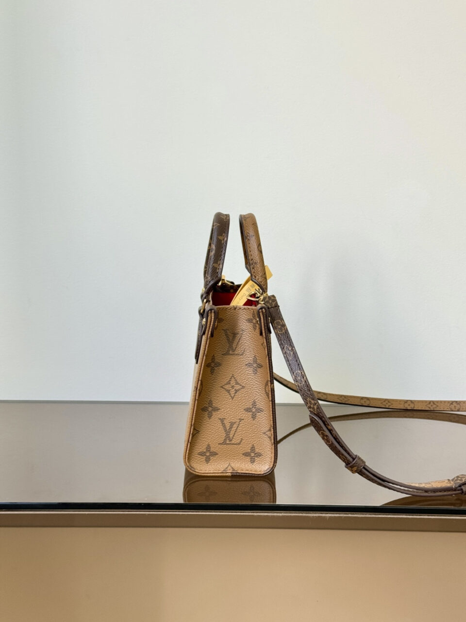 LOUIS VUITTON OnTheGo BB – Monogram Reverse