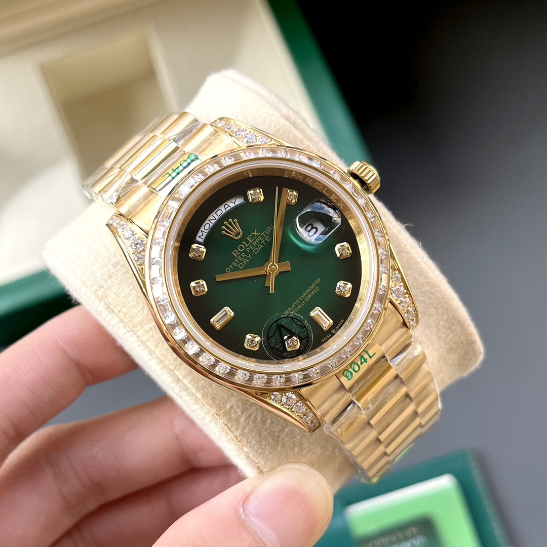 Rolex Day-Date 40 Oyster Perpetual – Green Dial Diamond-Set Watch