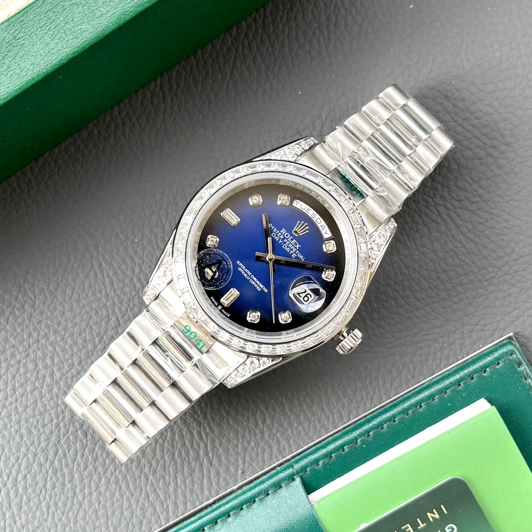 Rolex Day-Date 40 Oyster Perpetual – Blue Ombre Dial Diamond-Set Watch