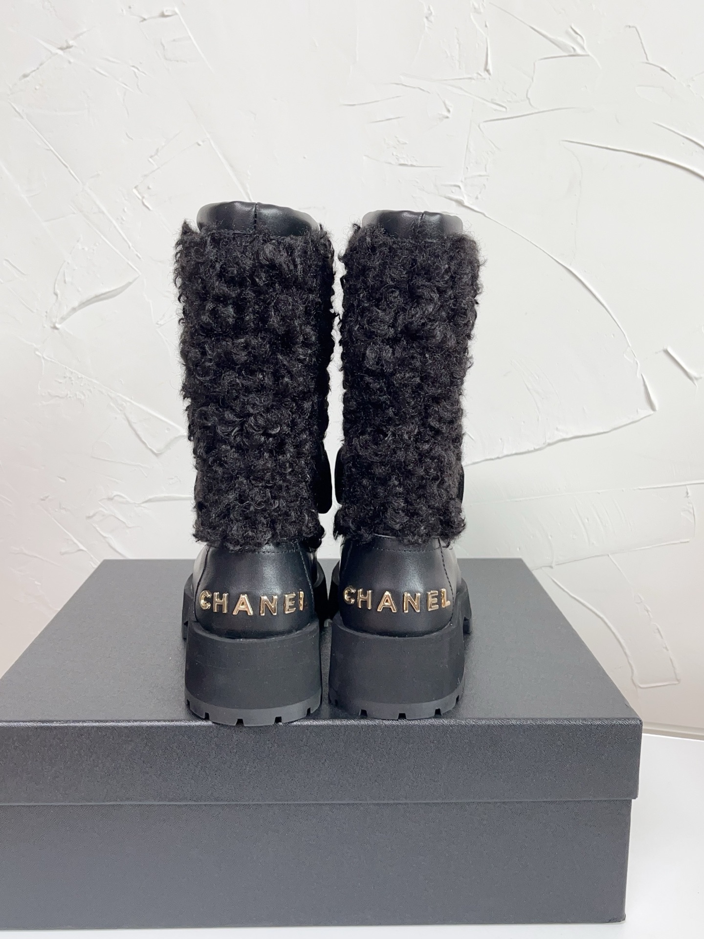 Chanel Shearling Bow Snow Boots 5