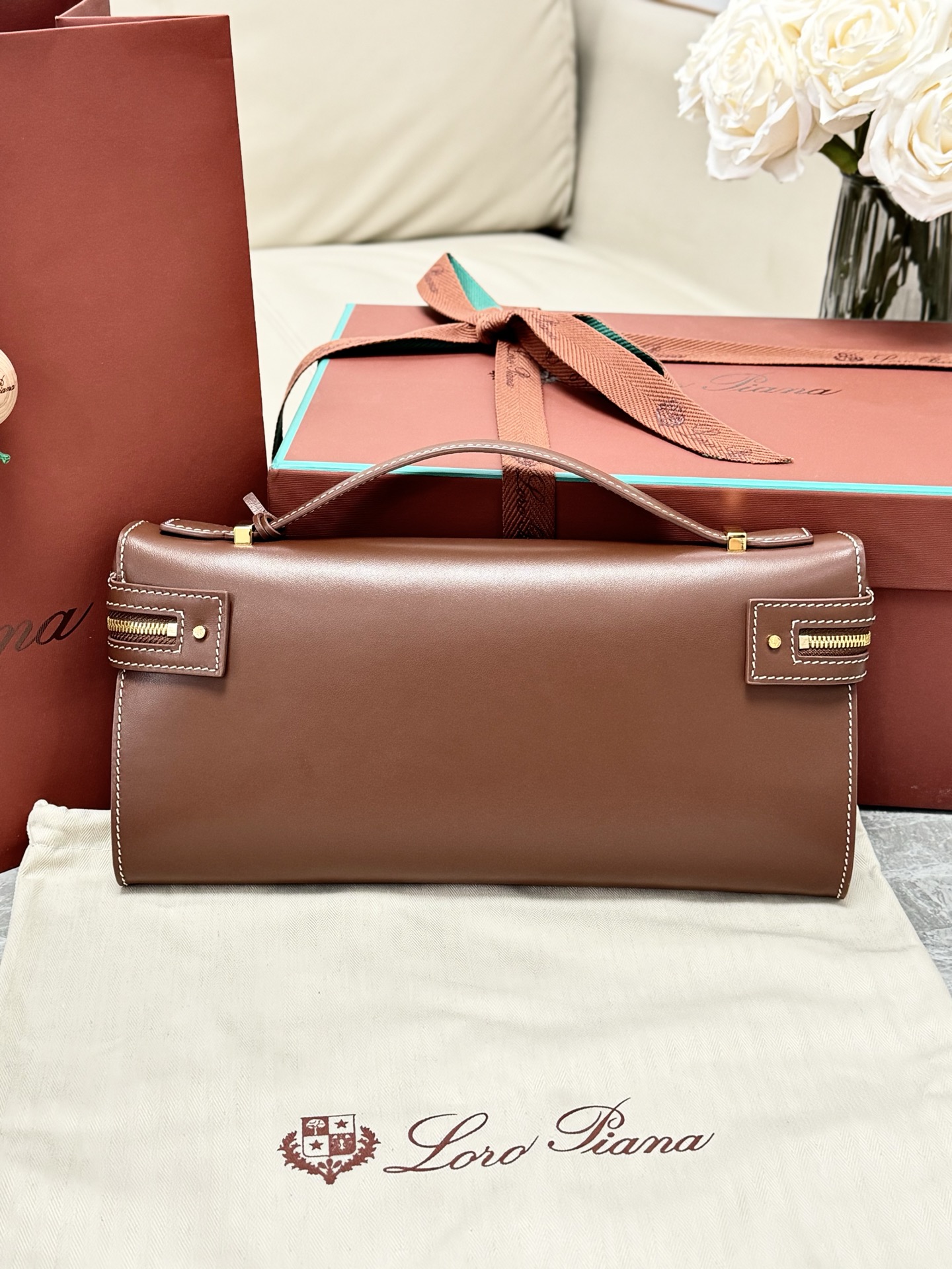 Loro Piana Extra Clutch L29 20