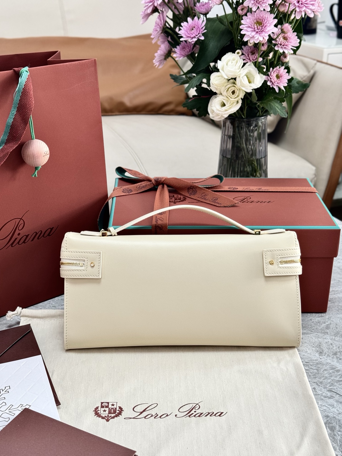 Loro Piana Extra Clutch L29 27