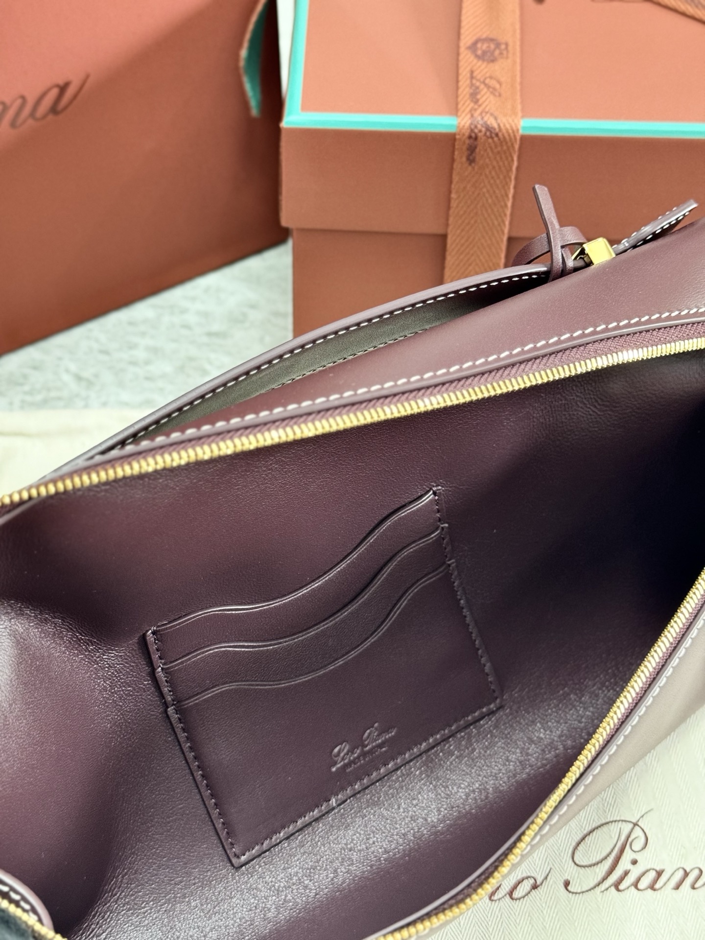 Loro Piana Extra Clutch L29 9