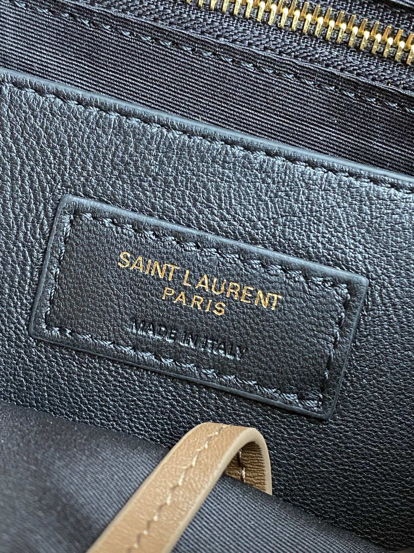 Saint Laurent JAMIE 4.3 9